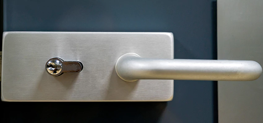 Change Patio Door Locks in Lakeland, Florida